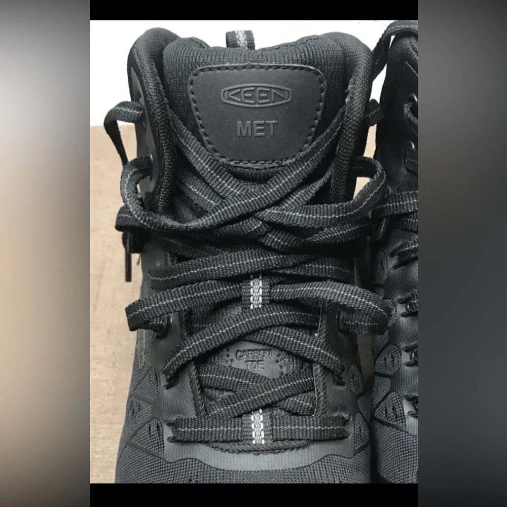*Read Keen Utility Vista Energy Mid Women's 7W Black Work Boots Carbon Toe